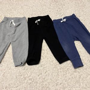 3 pairs of gently worn Cat and Jack pants